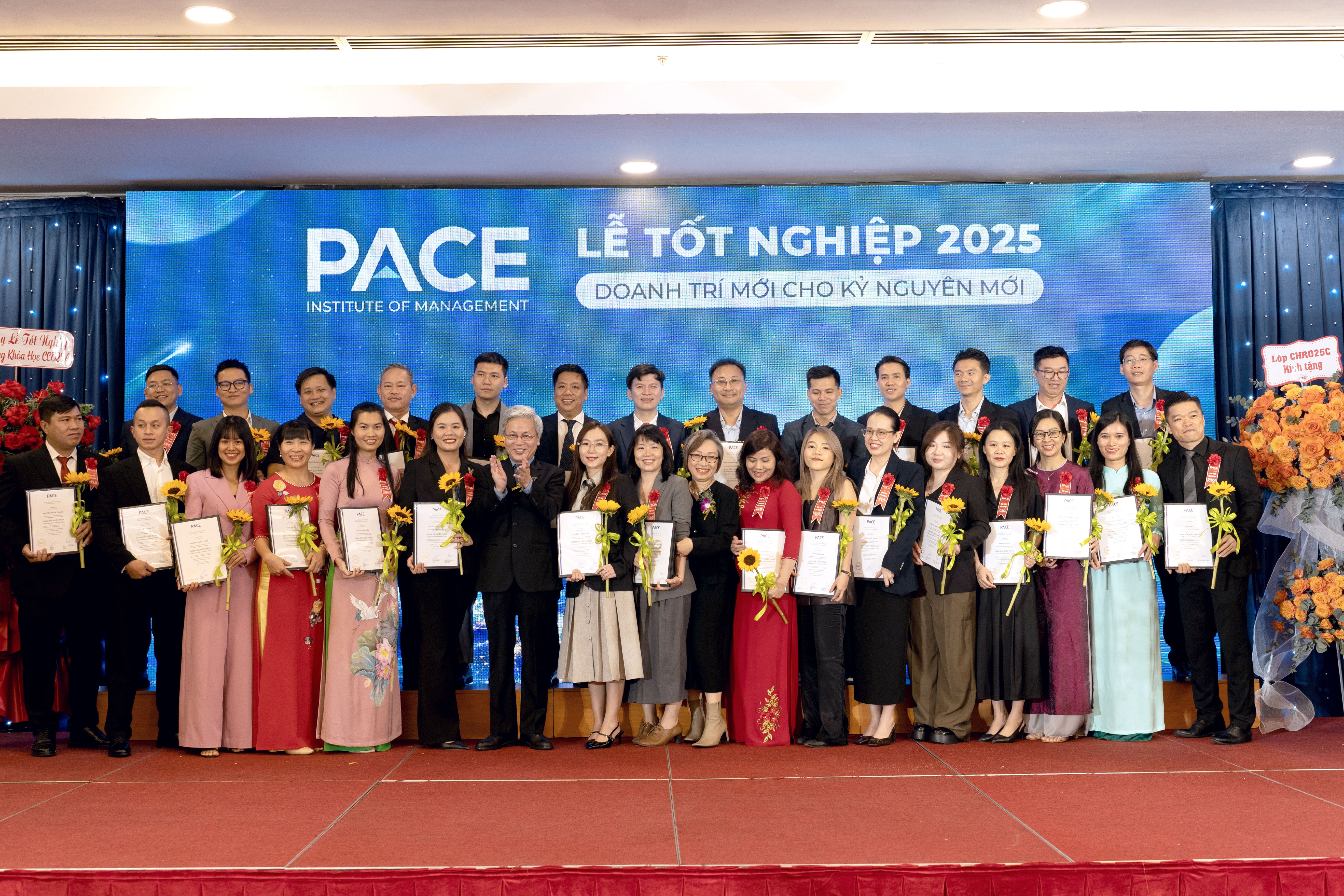 Học viện Quản lý PACE tổ chức Lễ tốt nghiệp 2025 với chủ đề "Doanh trí mới cho kỷ nguyên mới"